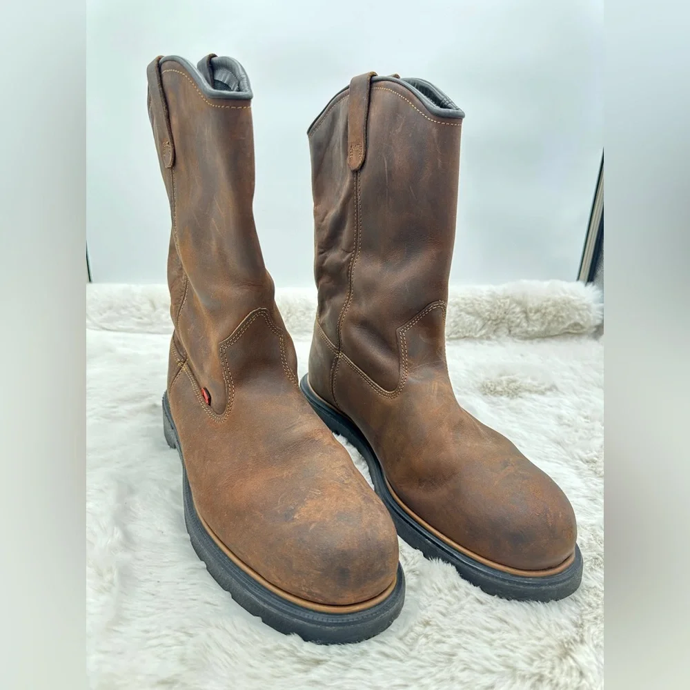 Red Wing 1172 Dynaforce Men's Size 13 Waterproof Safety-Toe Pull-On‎ Boot